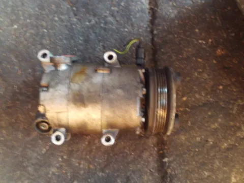 Συμπιεστής A-C (Κομπρέσορας) για FORD FOCUS (2004 - 2008) Mk2a (DA3 - C307)  Συμπιεστής A-C (Κομπρέσορας) για FORD FOCUS (2004 - 2008) Mk2a (DA3 - C307)
