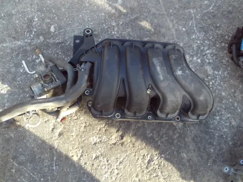 Πολλαπλή Εισαγωγής Πλαστική για TOYOTA AVENSIS (2000 - 2003) (T220) 1600 3ZZ-FE petrol 110 VVT-i ΠΑΛΕΤΑ 5 *ΤΟΥΟΤΑ*   Πολλαπλή Εισαγωγής Πλαστική για TOYOTA AVENSIS (2000 - 2003) (T220) 1600 3ZZ-FE petrol 110 VVT-i ΠΑΛΕΤΑ 5 *ΤΟΥΟΤΑ*