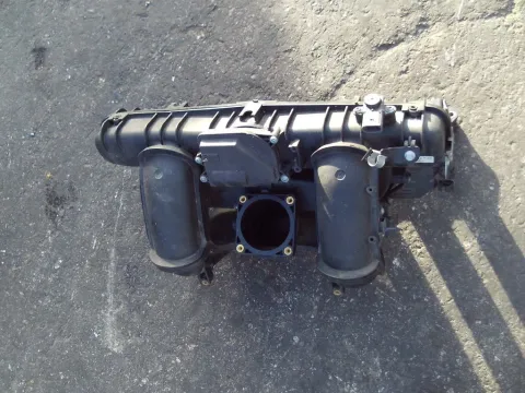 Πολλαπλή Εισαγωγής Πλαστική 754802707 για BMW X5 (2007 - 2010) (E70)  Πολλαπλή Εισαγωγής Πλαστική 754802707 για BMW X5 (2007 - 2010) (E70)