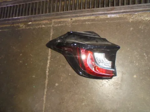 Φανάρι Πίσω Αριστερό LED για TOYOTA YARIS (2020 - ) Φανάρι Πίσω Αριστερό LED για TOYOTA YARIS (2020 - )