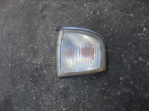 Φλας Εμπρός Αριστερό για MAZDA B-Series (1999 - 2003) (UN)  Φλας Εμπρός Αριστερό για MAZDA B-Series (1999 - 2003) (UN)