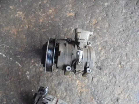 Συμπιεστής A-C (Κομπρέσορας) για TOYOTA AVENSIS (2000 - 2003) (T220) Sedan - 4dr 1600 3ZZ-FE petrol 110 VVT-i  Συμπιεστής A-C (Κομπρέσορας) για TOYOTA AVENSIS (2000 - 2003) (T220) Sedan - 4dr 1600 3ZZ-FE petrol 110 VVT-i