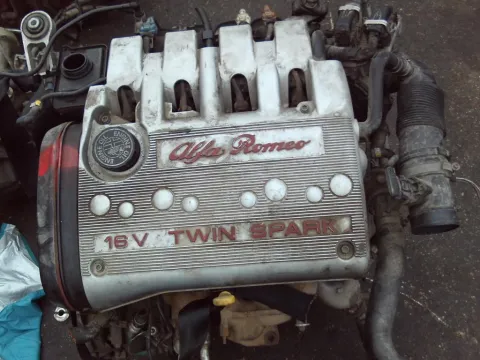 Κινητήρας Κορμός - Καπάκι AR 37203 για ALFA ROMEO 147 (2000 - 2004) (937) 1600 (AR 37203) Petrol 105 16V TS  Κινητήρας Κορμός - Καπάκι AR 37203 για ALFA ROMEO 147 (2000 - 2004) (937) 1600 (AR 37203) Petrol 105 16V TS