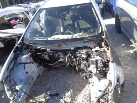 Τροπέτο Αμάξι Κουφάρι με Άξονα Πίσω και Ζαντολάστιχα 195/65/15 για TOYOTA AURIS (2016 - ) *ΔΒ* Τροπέτο Αμάξι Κουφάρι με Άξονα Πίσω και Ζαντολάστιχα 195/65/15 για TOYOTA AURIS (2016 - ) *ΔΒ*