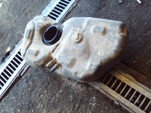 Δεξαμενή Καυσίμου (Ρεζερβουάρ) για FORD FIESTA (2017 - ) *Δ* Δεξαμενή Καυσίμου (Ρεζερβουάρ) για FORD FIESTA (2017 - ) *Δ*