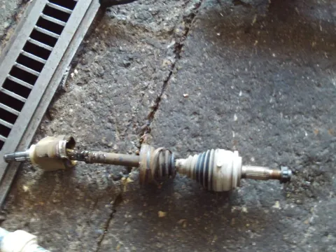 Ημιαξόνιο Εμπρός Αριστερό για TOYOTA AURIS (2013 - 2015) 1300 Petrol Dual VVT-I 99hp 1NR Ημιαξόνιο Εμπρός Αριστερό για TOYOTA AURIS (2013 - 2015) 1300 Petrol Dual VVT-I 99hp 1NR