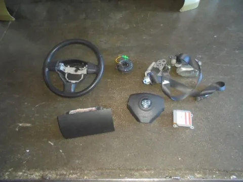 Σετ Αερόσακων Εμπρός (χ.Ταμπλό) Με Καπάκι για SUZUKI IGNIS (2003 - 2008) (RM) *Γ*