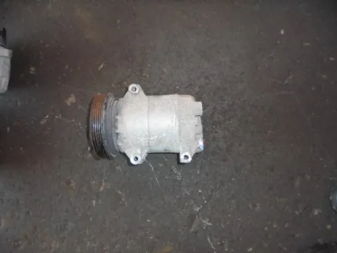 Συμπιεστής A-C (Κομπρέσορας) για RENAULT MEGANE (2002 - 2005) (LM) (KM) (EM) (CM) (BM) Hatchback - 5dr  Συμπιεστής A-C (Κομπρέσορας) για RENAULT MEGANE (2002 - 2005) (LM) (KM) (EM) (CM) (BM) Hatchback - 5dr
