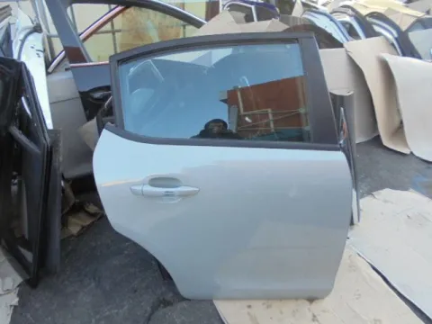 Πόρτα Πίσω Δεξιά για CITROEN C3 (2017 - ) *Γ* Πόρτα Πίσω Δεξιά για CITROEN C3 (2017 - ) *Γ*