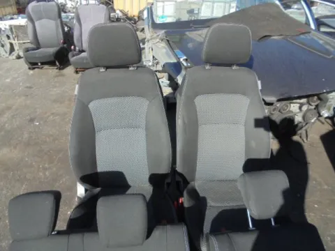 Καθίσματα Σετ Σαλόνι (Με Αερόσακους)  για SUZUKI VITARA (2015 - ) *ΔΒ* Καθίσματα Σετ Σαλόνι (Με Αερόσακους)  για SUZUKI VITARA (2015 - ) *ΔΒ*