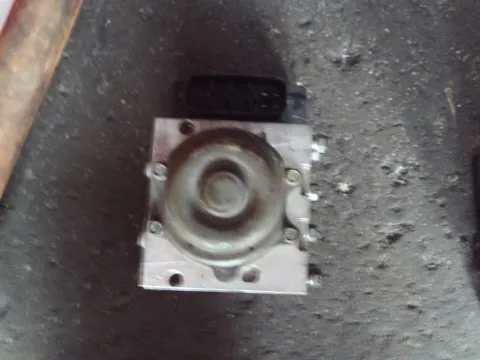 Μονάδα ABS 4451012310 για TOYOTA COROLLA (2016 - )  Μονάδα ABS 4451012310 για TOYOTA COROLLA (2016 - )