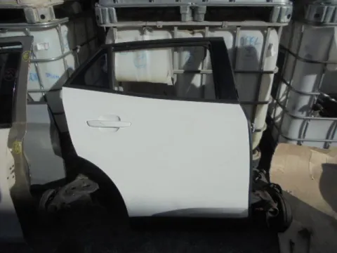 Πόρτα Πίσω Δεξιά (Όχι Πολύ Καθαρή) για PEUGEOT 2008 (2019 - ) *Γ* Πόρτα Πίσω Δεξιά (Όχι Πολύ Καθαρή) για PEUGEOT 2008 (2019 - ) *Γ*