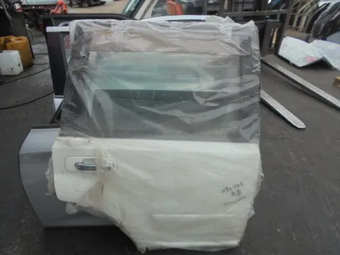 Πόρτα Πίσω Δεξιά για NISSAN X-TRAIL (2001 - 2003) (T30) , (2003 - 2007) (T30)  Πόρτα Πίσω Δεξιά για NISSAN X-TRAIL (2001 - 2003) (T30) , (2003 - 2007) (T30)