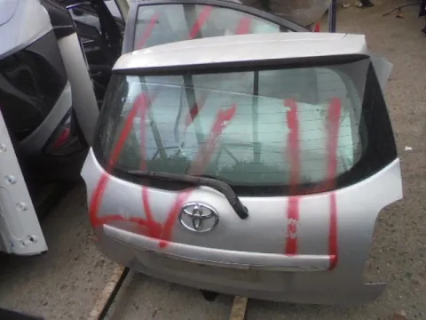 Πορτ-Μπαγκάζ για TOYOTA AURIS (2007 - 2009) E150 , (2009 - 2013)  Πορτ-Μπαγκάζ για TOYOTA AURIS (2007 - 2009) E150 , (2009 - 2013)