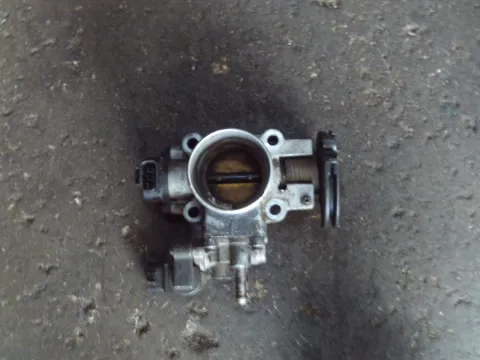Σώμα Πεταλούδας 1340064G10 για SUZUKI BALENO (1998 - 2001) (SY)  Σώμα Πεταλούδας 1340064G10 για SUZUKI BALENO (1998 - 2001) (SY)