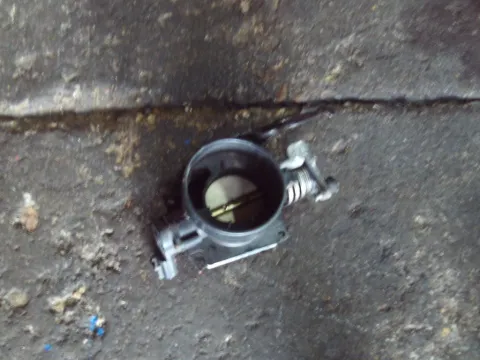 Σώμα Πεταλούδας XS4UFB για FORD FOCUS (1998 - 2001) Mk1a  ΤΕΛΑΡΟ 71"(πισω σκαλα) Σώμα Πεταλούδας XS4UFB για FORD FOCUS (1998 - 2001) Mk1a  ΤΕΛΑΡΟ 71"(πισω σκαλα)