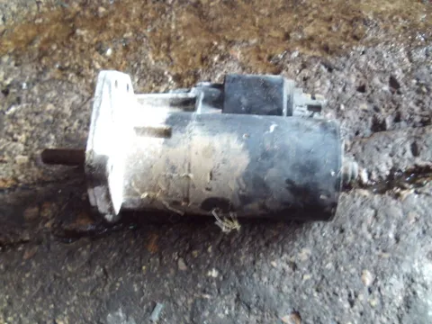 Μίζα 0001107025 για VW POLO (1999 - 2001) (6N2) 1400 (AFK)(AQQ)(AUB) Petrol 101 16valve  Μίζα 0001107025 για VW POLO (1999 - 2001) (6N2) 1400 (AFK)(AQQ)(AUB) Petrol 101 16valve