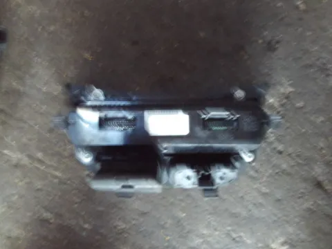 Χειριστήρια Καλοριφέρ F1ET18C612AJ για FORD FIESTA (2012 - 2017) Mk7  -  Χειριστήρια Καλοριφέρ F1ET18C612AJ για FORD FIESTA (2012 - 2017) Mk7  -