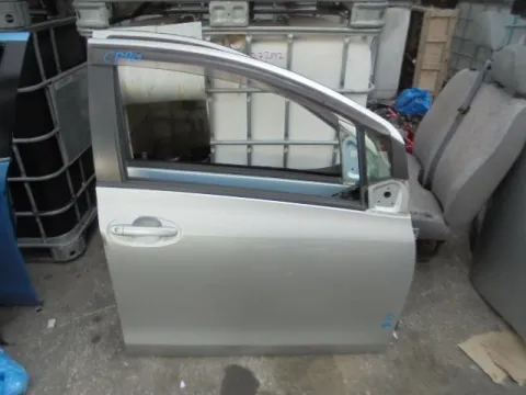 Πόρτα Εμπρός Δεξιά για TOYOTA YARIS (2006 - 2009) (KL9) *Ε* Πόρτα Εμπρός Δεξιά για TOYOTA YARIS (2006 - 2009) (KL9) *Ε*