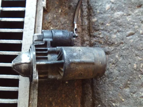 Μίζα για NISSAN SERENA (1991 - 1996) (C23)  Μίζα για NISSAN SERENA (1991 - 1996) (C23)