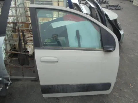 Πόρτα Εμπρός Δεξιά (Με Φάσα)  για FIAT PANDA (2012 - ) ( ) *Γ* Πόρτα Εμπρός Δεξιά (Με Φάσα)  για FIAT PANDA (2012 - ) ( ) *Γ*