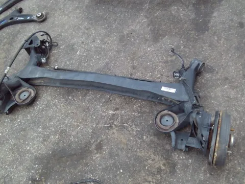 Πίσω Άξονας Ταμπούρα -ABS για FIAT PANDA (2012 - ) ( ) *ΔΒ* Πίσω Άξονας Ταμπούρα -ABS για FIAT PANDA (2012 - ) ( ) *ΔΒ*