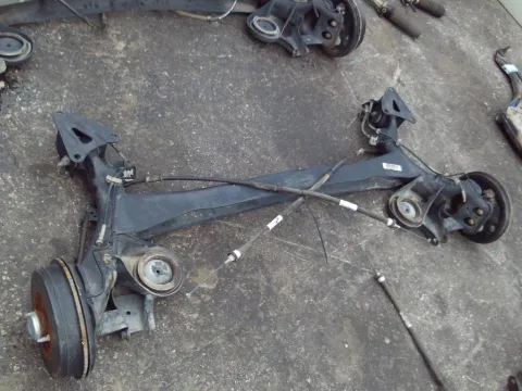 Πίσω Άξονας Ταμπούρα -ABS για FIAT PANDA (2012 - ) ( ) *ΔΒ* Πίσω Άξονας Ταμπούρα -ABS για FIAT PANDA (2012 - ) ( ) *ΔΒ*