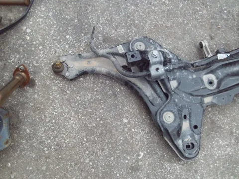 Ψαλίδι Εμπρός Αριστερό για CITROEN C3 (2020 - ) F-L *ΔΒ*