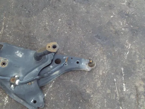 Ψαλίδι Εμπρός Δεξί για NISSAN PIXO (2009 - ) (UA0) *ΔΒ* Ψαλίδι Εμπρός Δεξί για NISSAN PIXO (2009 - ) (UA0) *ΔΒ*