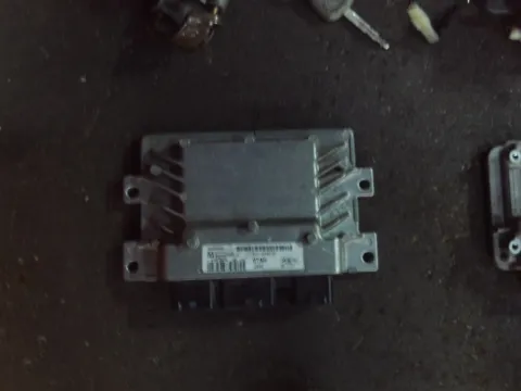 Εγκέφαλος Imobilizer 8V2112A650TH για FORD FIESTA (2008 - 2012) Mk6 (JA8)  ΤΕΛΑΡΟ 16"(ΠΙΣΩ ΣΚΑΛΑ) Εγκέφαλος Imobilizer 8V2112A650TH για FORD FIESTA (2008 - 2012) Mk6 (JA8)  ΤΕΛΑΡΟ 16"(ΠΙΣΩ ΣΚΑΛΑ)