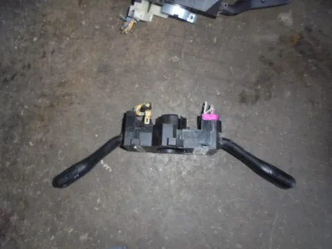 Διακόπτης Φώτων-Φλάς ( 8L0953513G ) για SKODA OCTAVIA (1997 - 2000) 4 (1U2-5) Hatchback - 5dr , (2000 - 2008) 4 (1U2-5) , FABIA (2000 - 2004) (6Y)   "ΤΕΛΑΡΟ 20"(ΚΑΤΩ ΣΚΑΛΑ) Διακόπτης Φώτων-Φλάς ( 8L0953513G ) για SKODA OCTAVIA (1997 - 2000) 4 (1U2-5) Hatchback - 5dr , (2000 - 2008) 4 (1U2-5) , FABIA (2000 - 2004) (6Y)   "ΤΕΛΑΡΟ 20"(ΚΑΤΩ ΣΚΑΛΑ)