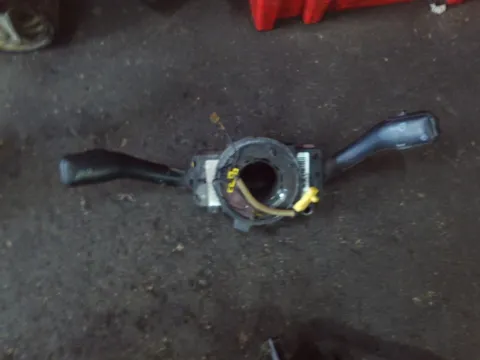 Διακόπτης Φώτων-Φλάς 4B0953503G για SKODA OCTAVIA (2000 - 2008) 4 (1U2-5) "ΤΕΛΑΡΟ 14"(κατω σκαλα) Διακόπτης Φώτων-Φλάς 4B0953503G για SKODA OCTAVIA (2000 - 2008) 4 (1U2-5) "ΤΕΛΑΡΟ 14"(κατω σκαλα)