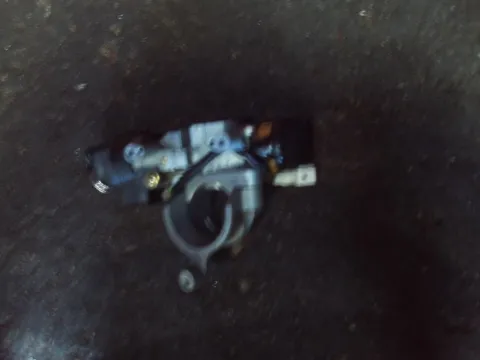 Διακόπτης Μίζας για MITSUBISHI LANCER (1992 - 1995) (CB)  Διακόπτης Μίζας για MITSUBISHI LANCER (1992 - 1995) (CB)