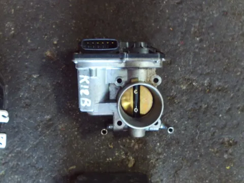 Σώμα Πεταλούδας 69L0 για SUZUKI SWIFT (2008 - 2011) (RS)  Σώμα Πεταλούδας 69L0 για SUZUKI SWIFT (2008 - 2011) (RS)
