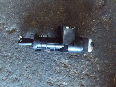 Διακόπτης Μίζας για FIAT PUNTO (1999 - 2003) (188)  Διακόπτης Μίζας για FIAT PUNTO (1999 - 2003) (188)