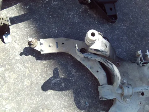 Ψαλίδι Εμπρός Αριστερό για FORD KUGA (2013 - 2017) 1500 (XWMC) Diesel TDCi 120hp , (2017 - 2019) *ΔΒ* Ψαλίδι Εμπρός Αριστερό για FORD KUGA (2013 - 2017) 1500 (XWMC) Diesel TDCi 120hp , (2017 - 2019) *ΔΒ*