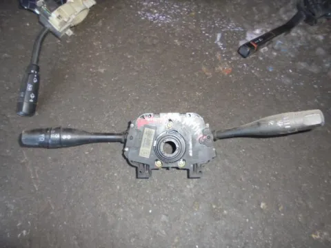 Διακόπτης Φώτων-Φλάς ( P4034656 ) για NISSAN PRIMERA (1996 - 1999) (P11) Liftback - 5dr "ΤΕΛΑΡΟ 16"(κατω σκαλα) Διακόπτης Φώτων-Φλάς ( P4034656 ) για NISSAN PRIMERA (1996 - 1999) (P11) Liftback - 5dr "ΤΕΛΑΡΟ 16"(κατω σκαλα)