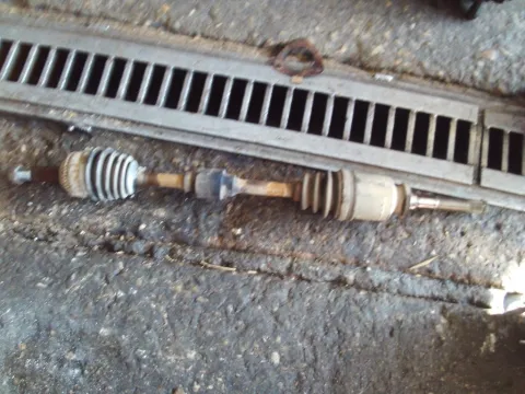 Ημιαξόνιο Εμπρός Δεξί Με ABS για MITSUBISHI OUTLANDER (2003 - 2006) (CU) 2000 (4G63) Petrol 136 2WD  Ημιαξόνιο Εμπρός Δεξί Με ABS για MITSUBISHI OUTLANDER (2003 - 2006) (CU) 2000 (4G63) Petrol 136 2WD