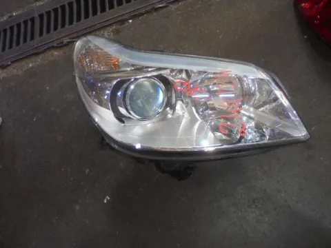 Φανάρι Εμπρός Δεξί XENON για CITROEN C5 (2004 - 2008) (RC)  Φανάρι Εμπρός Δεξί XENON για CITROEN C5 (2004 - 2008) (RC)