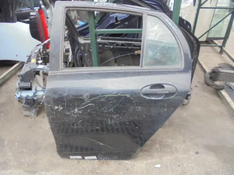 Πόρτα Πίσω Αριστερή (Λίγο Χτυπημένη) για TOYOTA YARIS (2006 - 2009) (KL9) *Ε* Πόρτα Πίσω Αριστερή (Λίγο Χτυπημένη) για TOYOTA YARIS (2006 - 2009) (KL9) *Ε*
