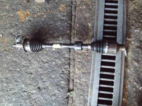 Ημιαξόνιο Εμπρός Δεξί για SUZUKI SX4 (2007 - 2009) (RW)  Ημιαξόνιο Εμπρός Δεξί για SUZUKI SX4 (2007 - 2009) (RW)