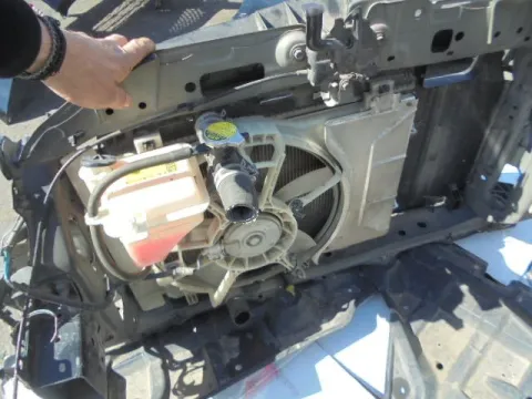 Μούρη (με καπό και φτερά) για TOYOTA YARIS (2006 - 2009) (KL9) *ΒΕΝΖΙΝΗ* *Γ* -  Μούρη (με καπό και φτερά) για TOYOTA YARIS (2006 - 2009) (KL9) *ΒΕΝΖΙΝΗ* *Γ* -