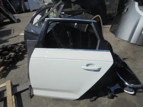 Πόρτα Πίσω Αριστερή για AUDI A4 (2016 - ) () S-Wagon - 5dr *Ε*