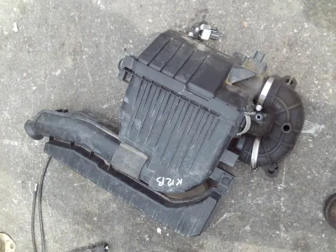 Φιλτροκούτι για SUZUKI SWIFT (2012 - 2014) ( ) 1200 Petrol (K12B) 94hp *ΔΒ* Φιλτροκούτι για SUZUKI SWIFT (2012 - 2014) ( ) 1200 Petrol (K12B) 94hp *ΔΒ*