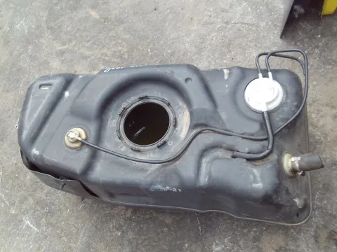 Δεξαμενή Καυσίμου (Ρεζερβουάρ) για JEEP GRAND CHEROKEE (2004 - 2005) (WJ) (WG) *Δ* Δεξαμενή Καυσίμου (Ρεζερβουάρ) για JEEP GRAND CHEROKEE (2004 - 2005) (WJ) (WG) *Δ*