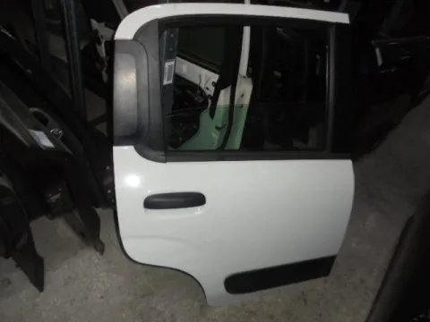 Πόρτα Πίσω Δεξιά (Με Φάσα) για FIAT PANDA (2012 - ) ( ) *Γ* Πόρτα Πίσω Δεξιά (Με Φάσα) για FIAT PANDA (2012 - ) ( ) *Γ*