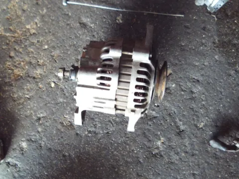 Δυναμό - Εναλλάκτης για MAZDA 323 (1995 - 1998) (BA)  Δυναμό - Εναλλάκτης για MAZDA 323 (1995 - 1998) (BA)