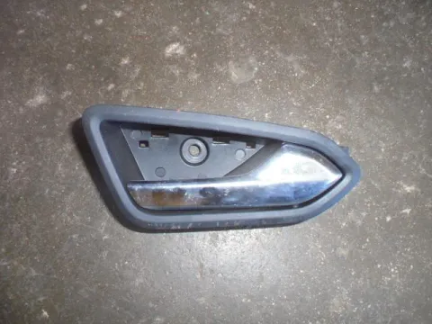 Πετούγια Πόρτας Εσωτερική Πίσω Δεξιά για RENAULT CAPTUR (2019 - )  Πετούγια Πόρτας Εσωτερική Πίσω Δεξιά για RENAULT CAPTUR (2019 - )