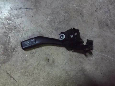Διακόπτης Φλας ANP80H012C για SEAT LEON (2005 - 2009) (1P) "ΤΕΛΑΡΟ 4" (κατω σκαλα) Διακόπτης Φλας ANP80H012C για SEAT LEON (2005 - 2009) (1P) "ΤΕΛΑΡΟ 4" (κατω σκαλα)
