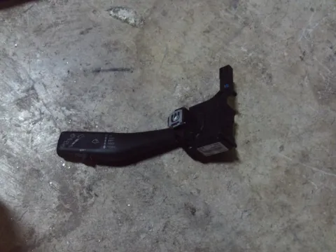 Διακόπτης Φώτων-Φλάς 1K0953519H για VW GOLF (2009 - 2013) Mk6 (5K1) "ΤΕΛΑΡΟ 4" (κατω σκαλα) Διακόπτης Φώτων-Φλάς 1K0953519H για VW GOLF (2009 - 2013) Mk6 (5K1) "ΤΕΛΑΡΟ 4" (κατω σκαλα)